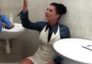 Gorgeous pee babe cocksucking encircling bathroom fidelity 3